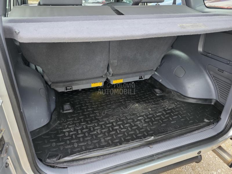 Toyota RAV 4 2.0 D4D