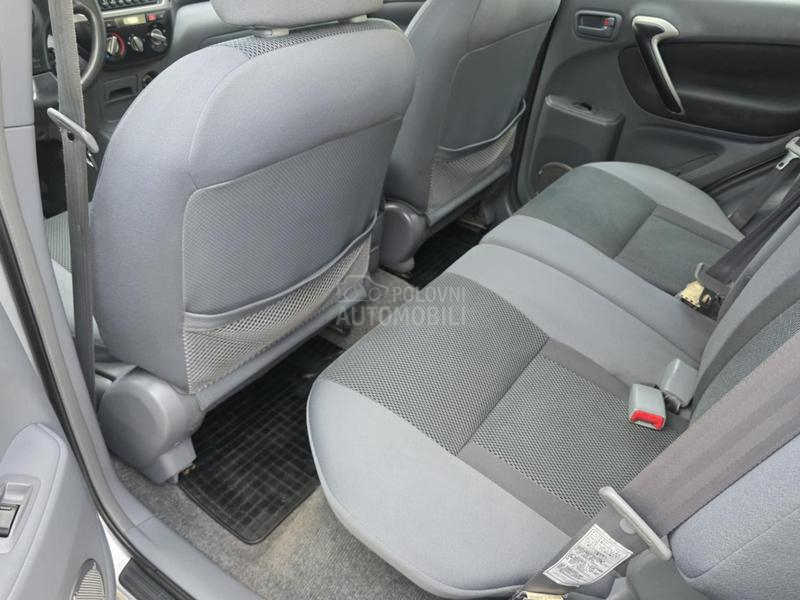 Toyota RAV 4 2.0 D4D