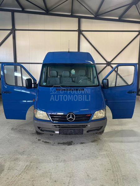 Mercedes Benz Sprinter