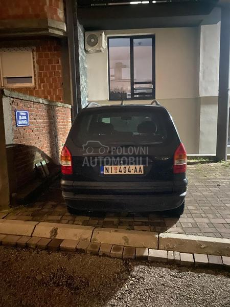 Opel Zafira 