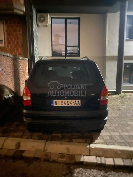 Opel Zafira 
