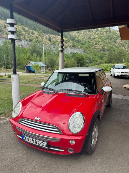 MINI Cooper 