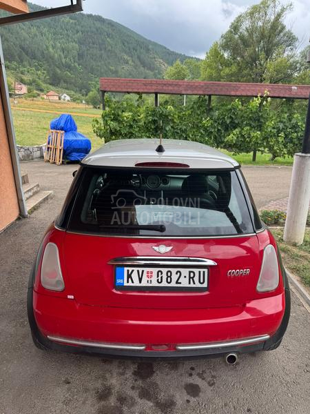 MINI Cooper 