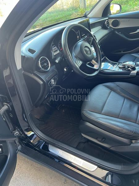Mercedes Benz GLC 300 