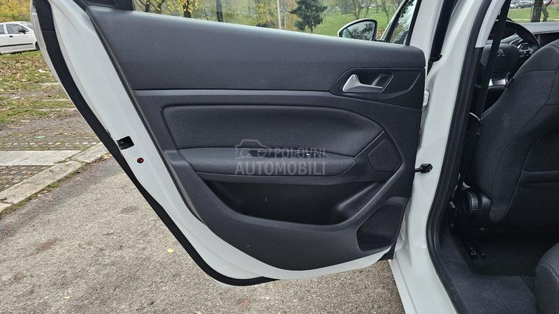 Peugeot 308 1.5hdi ALLURE