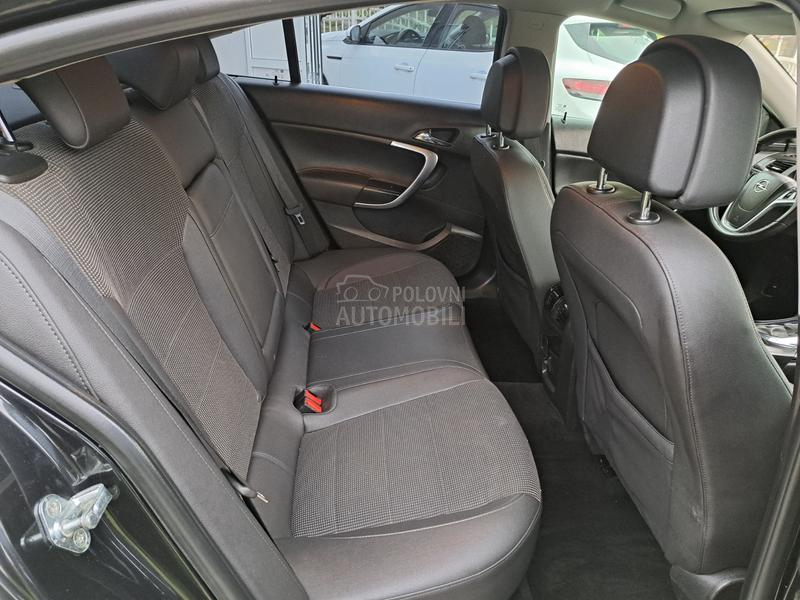 Opel Insignia 2.0 tdci COSMO 4x4