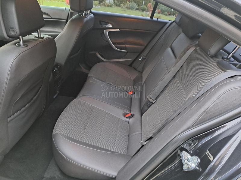 Opel Insignia 2.0 tdci COSMO 4x4