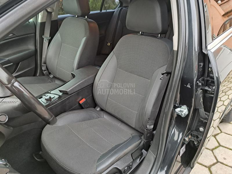 Opel Insignia 2.0 tdci COSMO 4x4