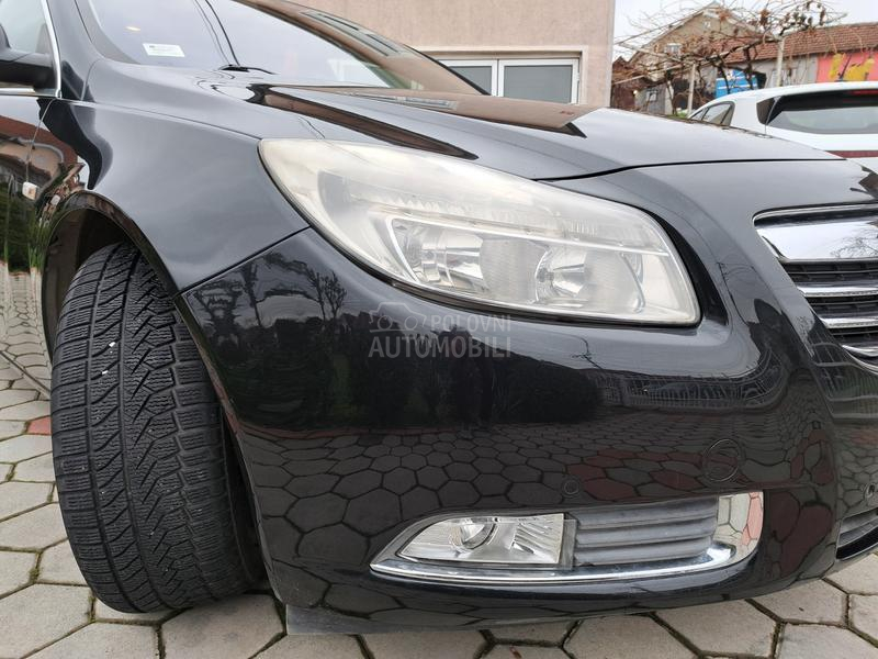 Opel Insignia 2.0 tdci COSMO 4x4