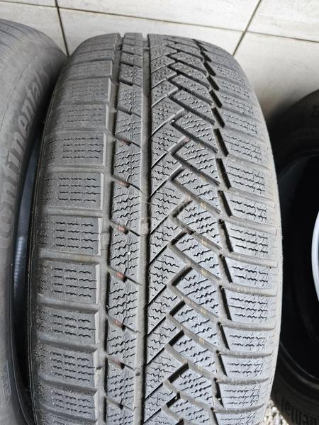 Continental 235/60 R18 Zimska