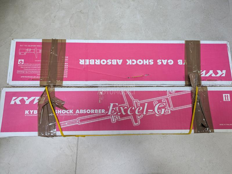 Zadnji amortizeri KYB