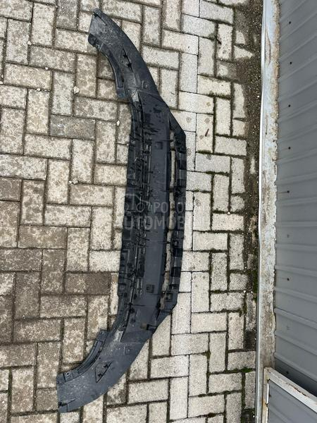 Donji suspleh prednjeg branika