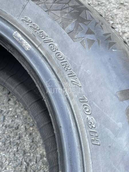 Nexen 225/60 R17 Zimska