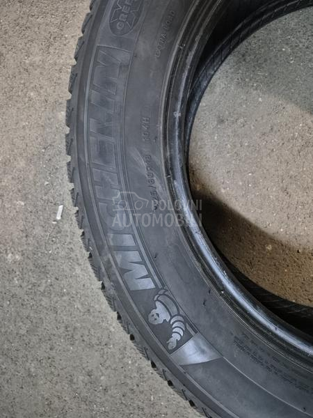 Michelin 225/60 R18 Zimska