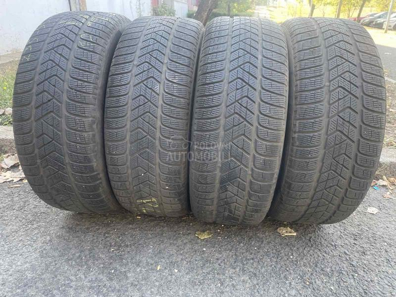 Pirelli 235/55 R18 Zimska
