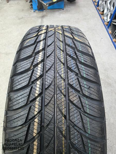 Bridgestone 185/60 R16 Zimska