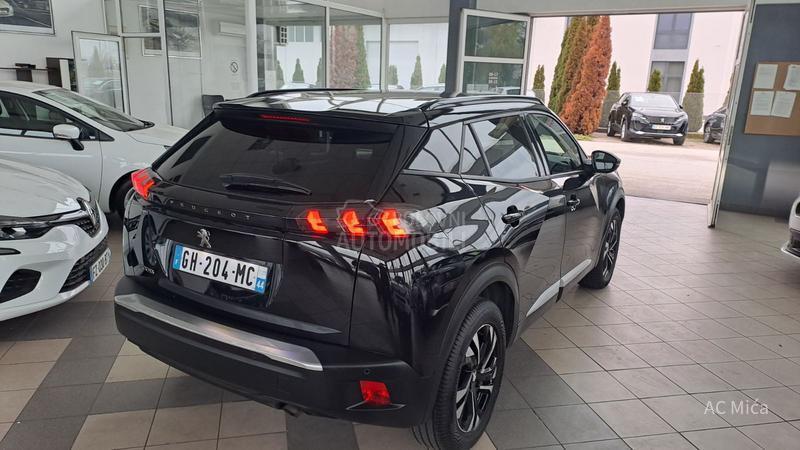 Peugeot 2008 1.2  NAV ALLUREE LED