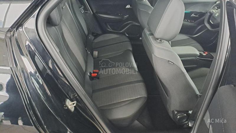 Peugeot 2008 1.2  NAV ALLUREE LED