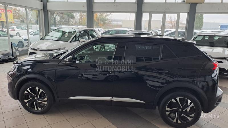 Peugeot 2008 1.2  NAV ALLUREE LED