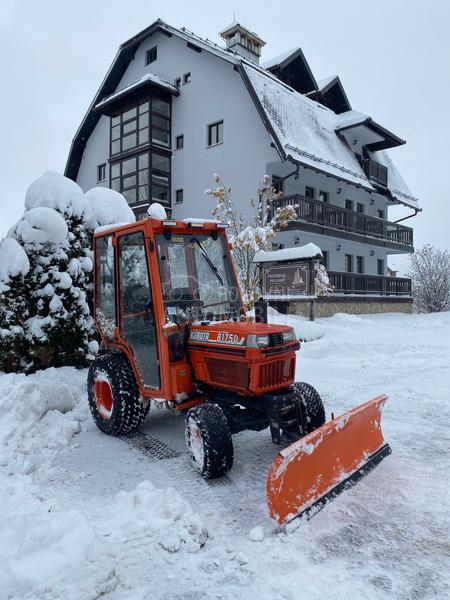 Kubota B1750 hst