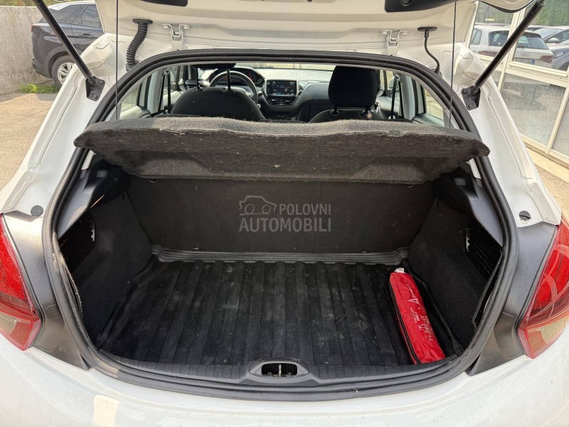 Peugeot 208 1.5 Hdi