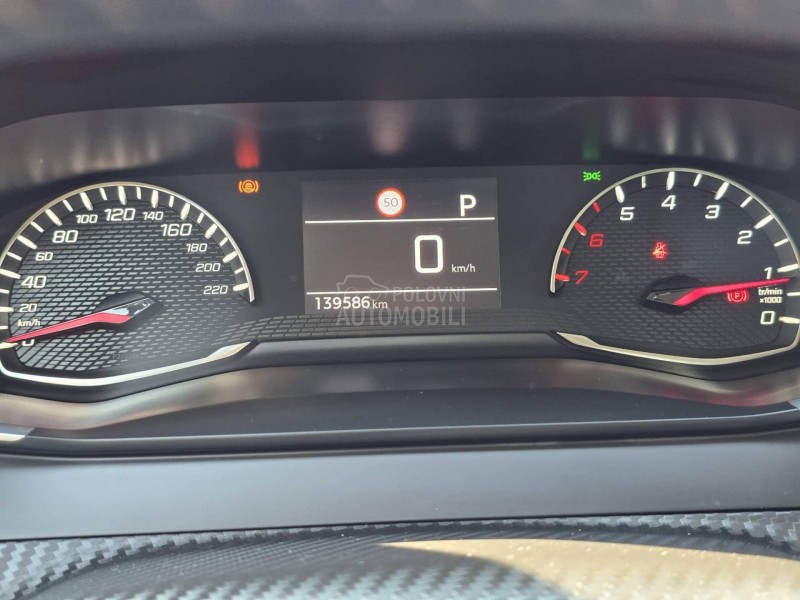 Peugeot 2008 1.2B Autom