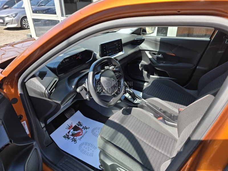 Peugeot 2008 1.2B Autom