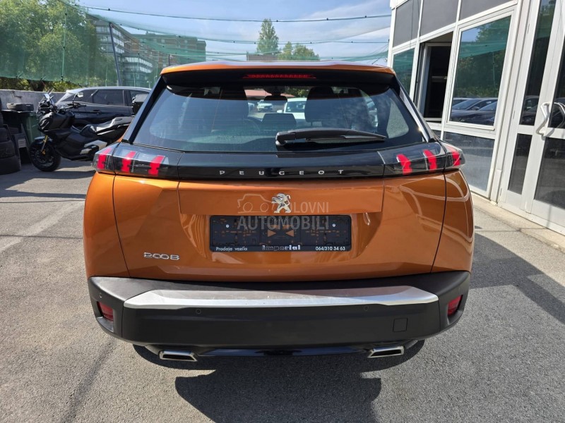 Peugeot 2008 1.2B Autom