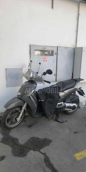 Aprilia Scarabeo 500