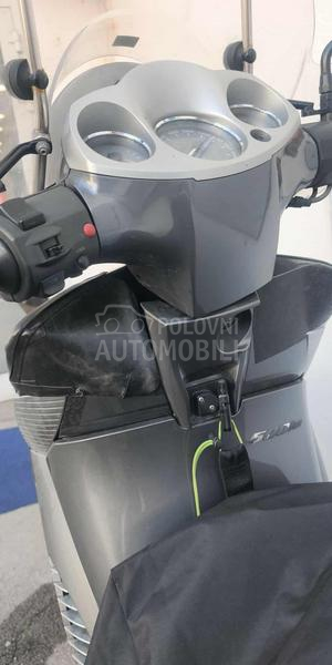 Aprilia Scarabeo 500