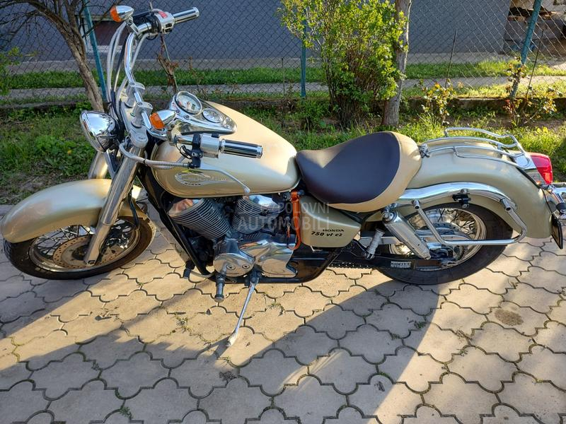 Honda VT 750 C2 SHADOW