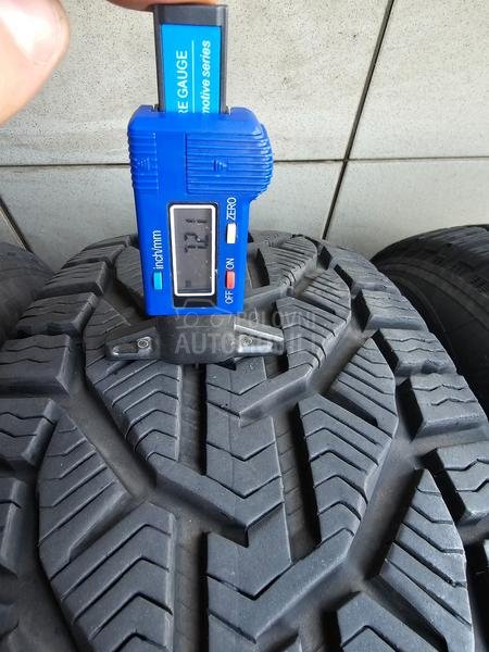 Riken 215/65 R17 Zimska