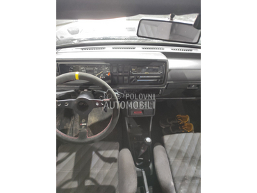 Volkswagen Golf 2 GTI