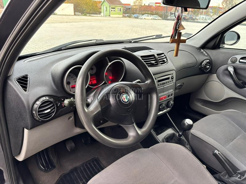 Alfa Romeo 147 1.9JTD 8v