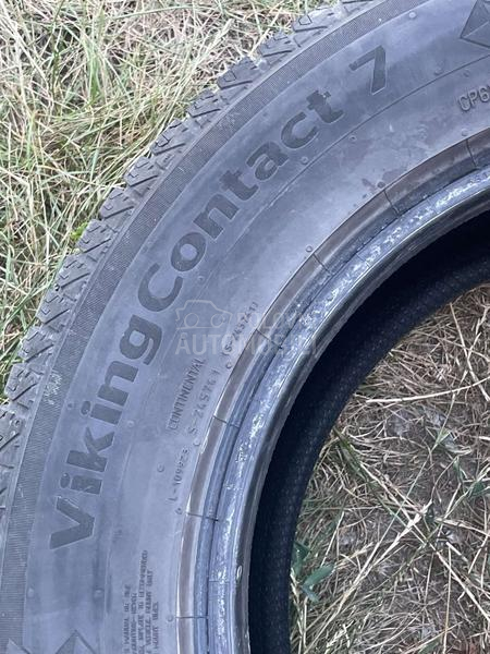 Continental 215/65 R16 Zimska