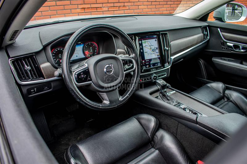 Volvo V90 Cross Country AWD