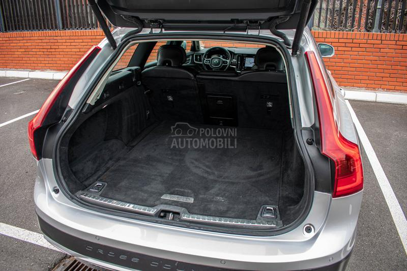 Volvo V90 Cross Country AWD