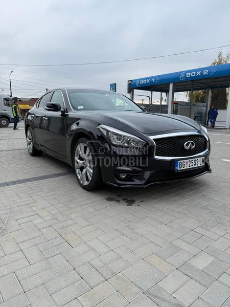 Infiniti Q70 S