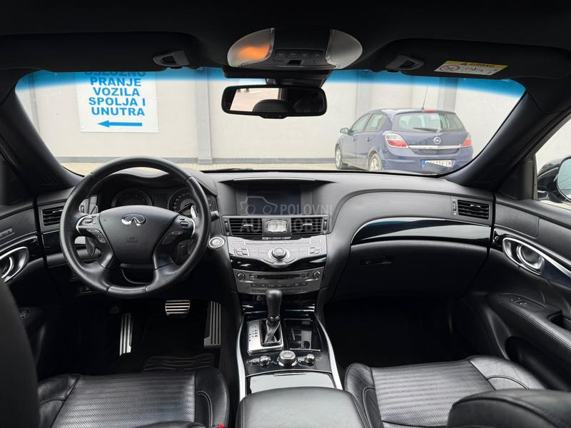 Infiniti Q70 S