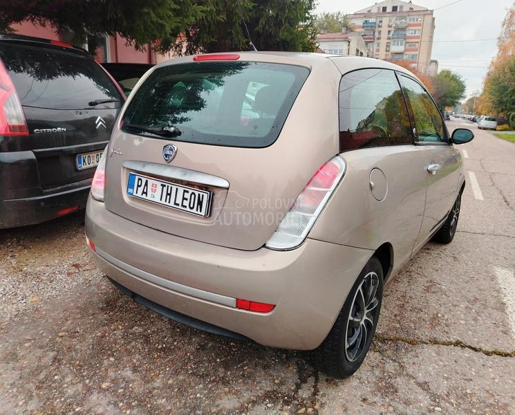 Lancia Ypsilon 1.4 TNG