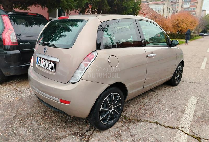 Lancia Ypsilon 1.4 TNG