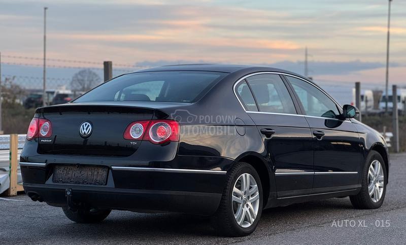 Volkswagen Passat B6 1.9 TDI // HIGHLINE