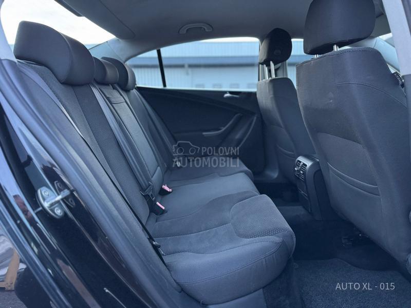 Volkswagen Passat B6 1.9 TDI // HIGHLINE