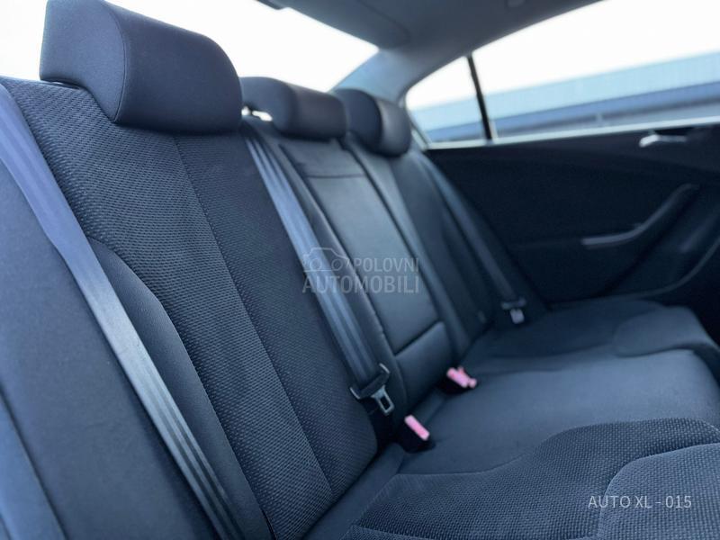 Volkswagen Passat B6 1.9 TDI // HIGHLINE