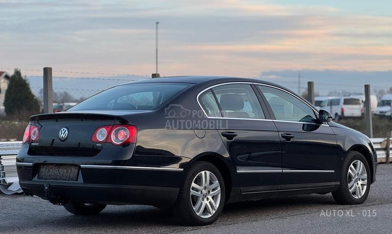 Volkswagen Passat B6 1.9 TDI // HIGHLINE