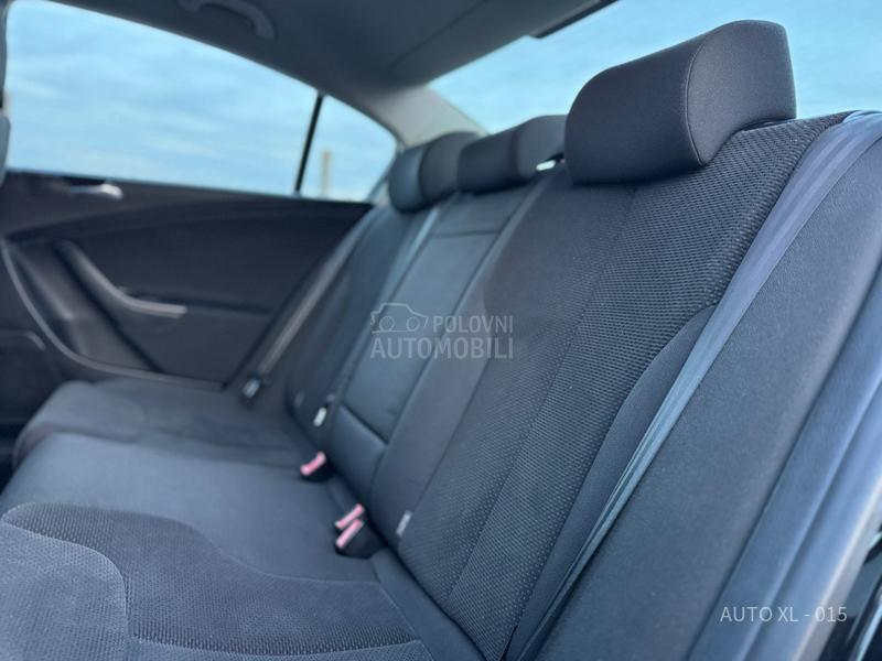 Volkswagen Passat B6 1.9 TDI // HIGHLINE