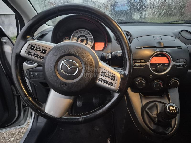Mazda 2 1.5