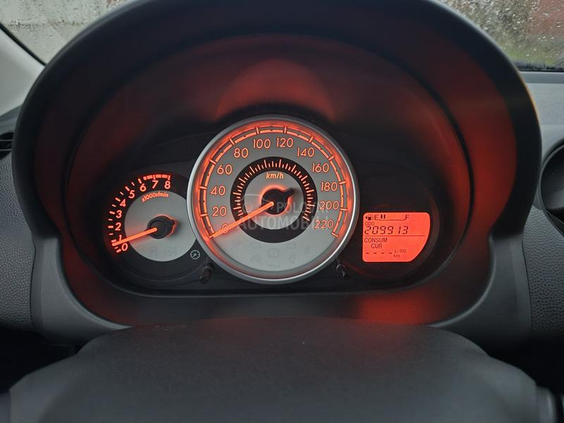 Mazda 2 1.5
