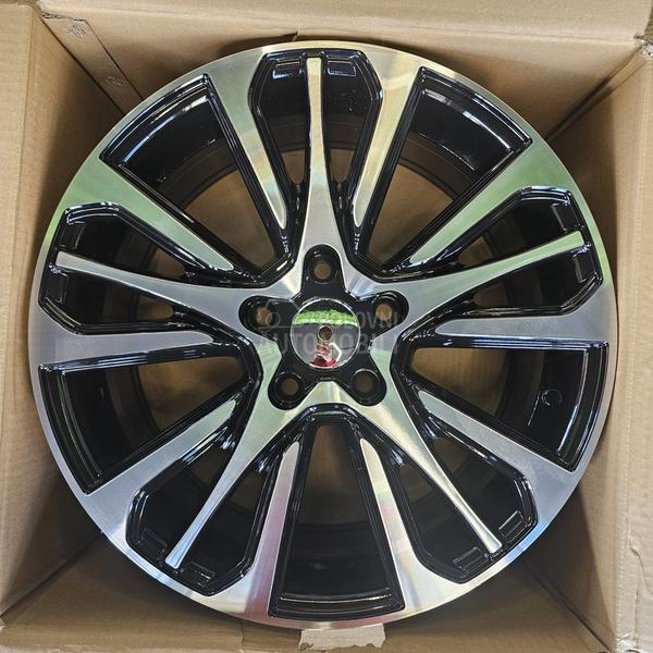 Aluminijumske felne  17" 5 x 114.3