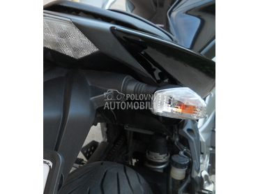 Zmigavci Kawasaki Z750 Versys